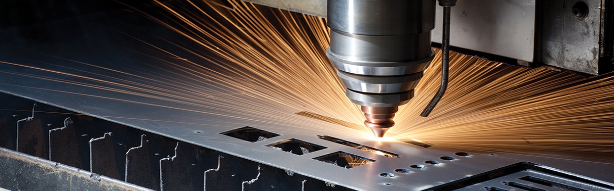 Full Closed Pallet Table CNC Fiber Laser Metal Sheet Cutting Machine
