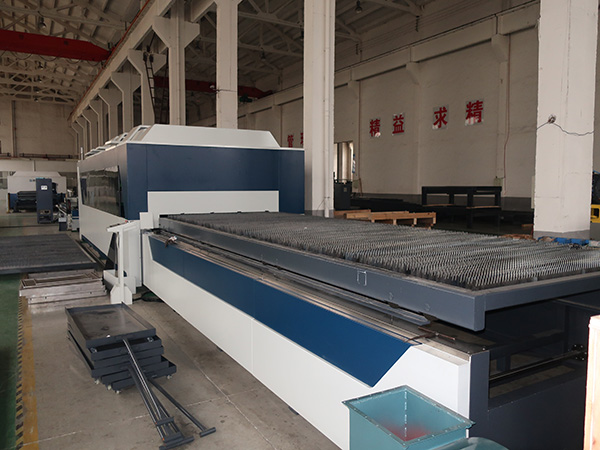 Tukma 1kw, 1500w, 2kw, 3kw, 4kw, 6kw, 12kw fiber laser cutting machine