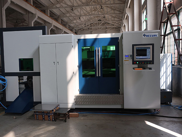 CNC 3000W Kuwad Carbon Steel Tube Fibre Laser Pagputol Machine Presyo