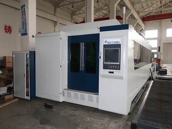 Laser Cutting Machine Para sa Metal 2kW, 2.5kW, 3kW, 4000w IPG fiber Laser cutter