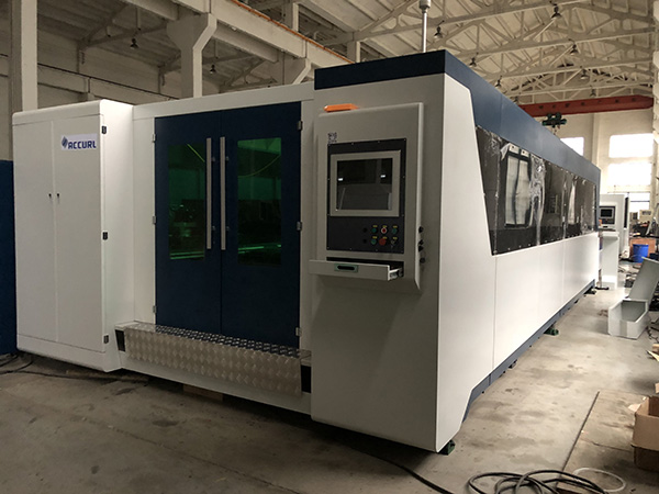 bug-at nga katungdanan 1000W carbon steel stainless steel fiber laser cutting machine